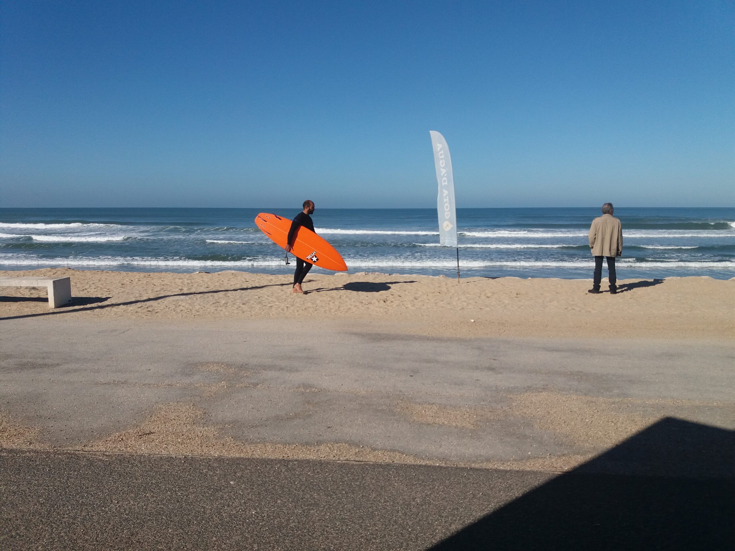 Surfer Costa da Caparica